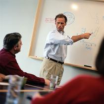 Man and woman in class - Call us in Roanoke, Texas, for continuing education classes for attorneys and CPAs.